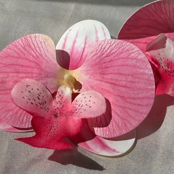 Orchid Floral Pink and White Earrings - Picture 7 of 7